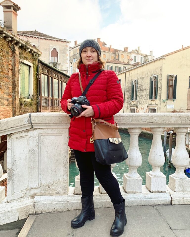 Holiday Travel Tips article